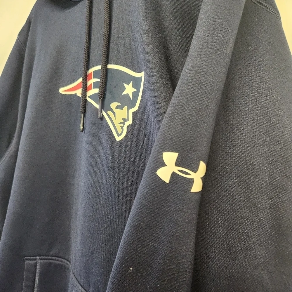 Under Armour New England Patriots Combine Authentic navy sweatshirt size XL